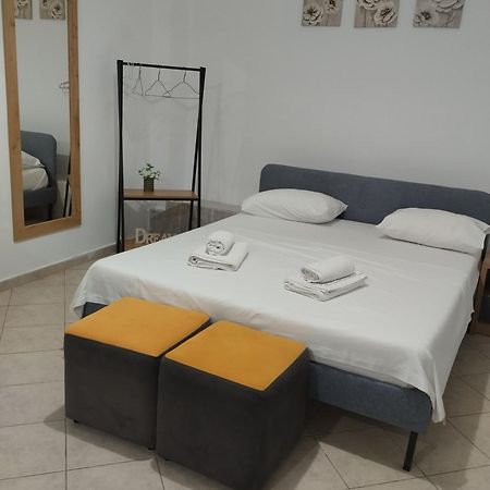 Dim'S Villas Qeparo Kültér fotó